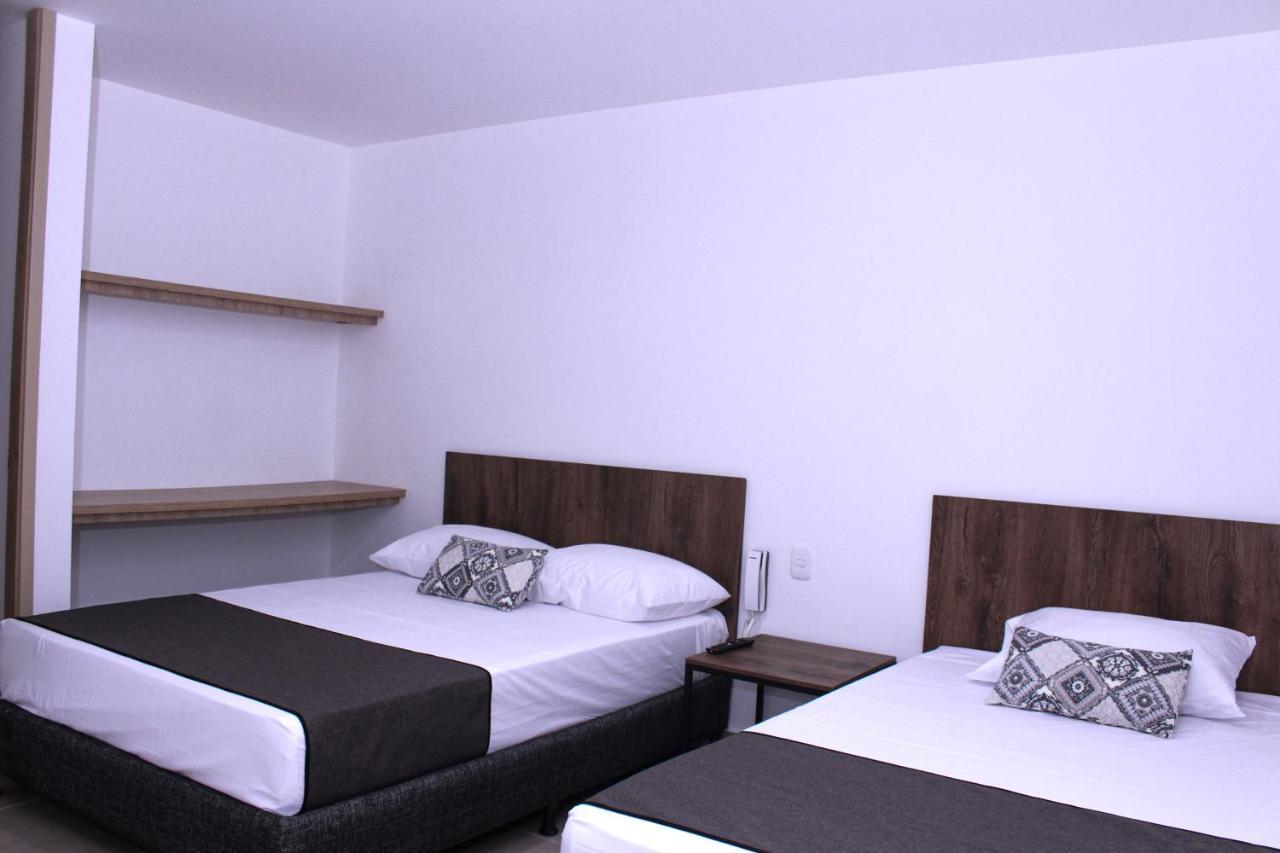 Ayenda Hotel Mm Pereira Extérieur photo