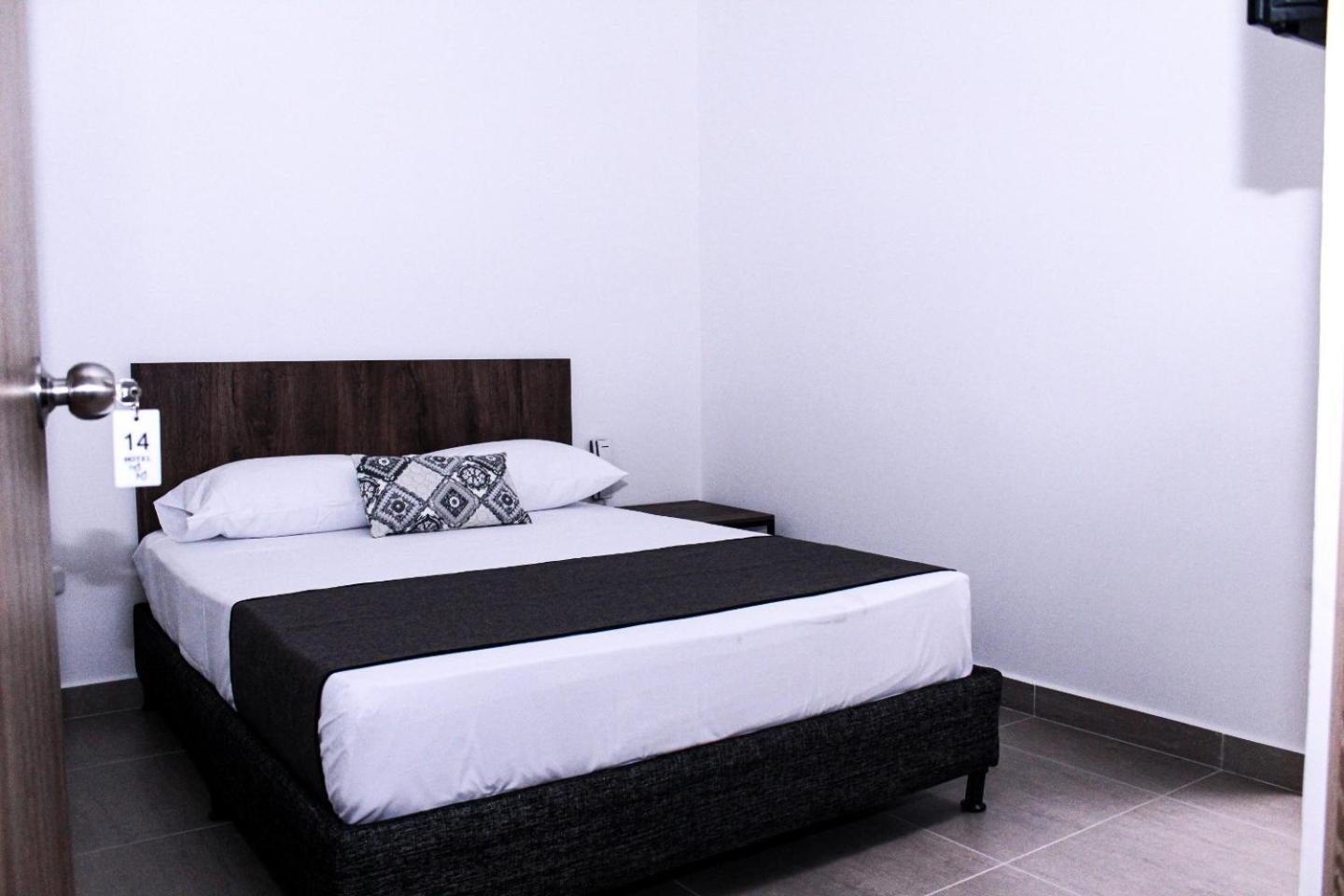 Ayenda Hotel Mm Pereira Extérieur photo